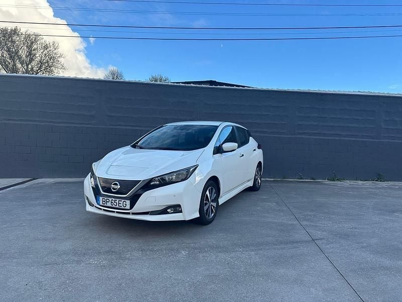 Branco Usado 2021 Nissan Leaf N-Connecta Citadino | € 14.500 (Bom preço) - Imagem 1/4