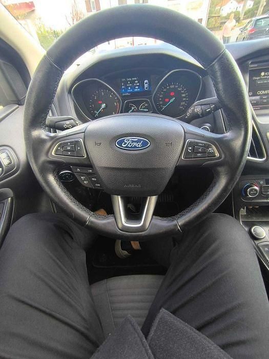 Usado 2015 Ford Focus Titanium Sedan | € 8.500 (Preço elevado) - Imagem 1/4