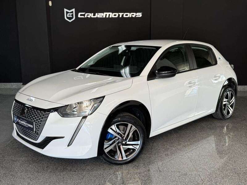 Branco Usado 2023 Peugeot e-208 Citadino | € 23.900 (Caro) - Imagem 1/4