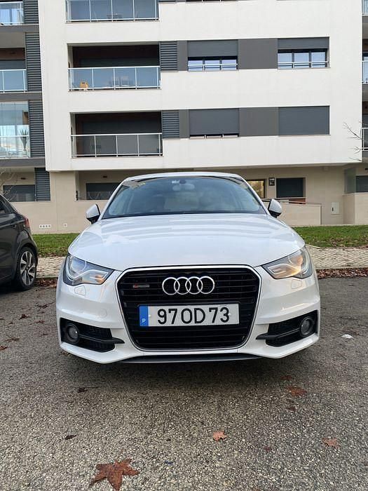 Usado Audi A1 S-Line 125 HP (91 kW) 2013 Citadino