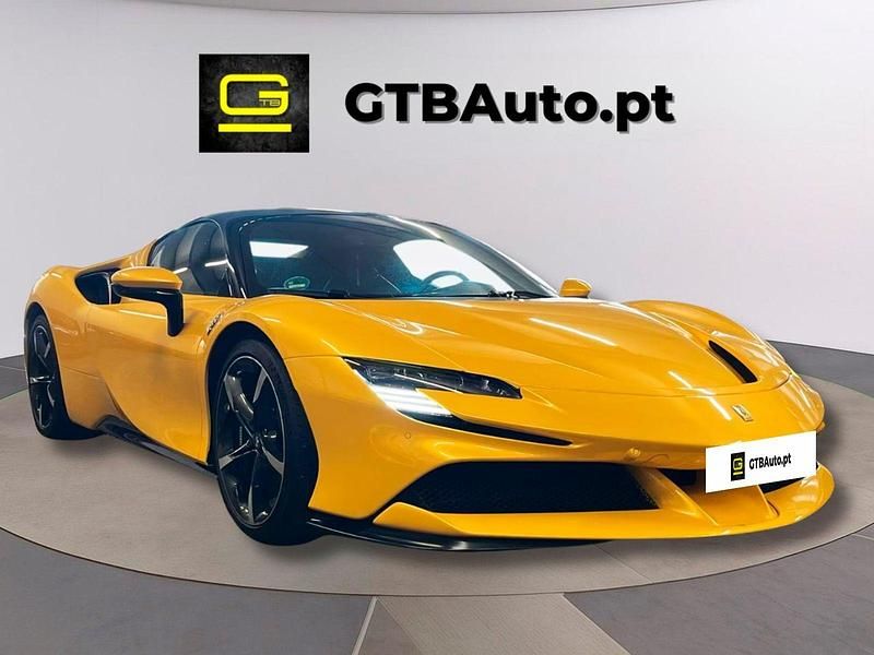 Usado Ferrari SF90 1001 HP (736 kW) 2021 Amarelo Coupé