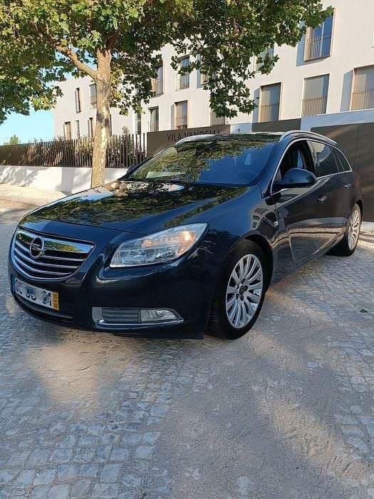 Usado 2012 Opel Insignia Sedan | € 5.500 (Super Preço) - Imagem 1/4