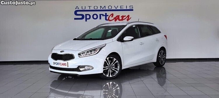 Branco Usado 2013 Kia Ceed Sportswagon Sport Carrinha | € 11.950 (Preço justo) - Imagem 1/1