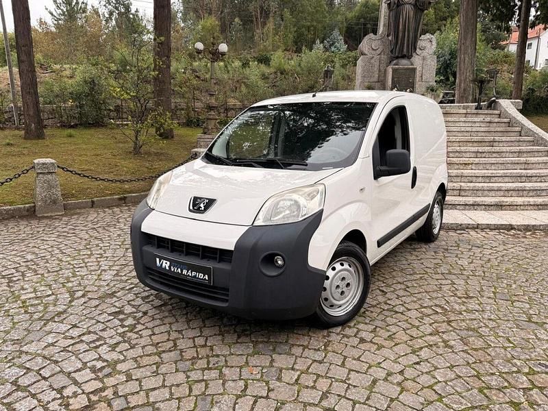 Branco Usado 2017 Peugeot Bipper Van | € 8.900 (Preço elevado) - Imagem 1/4