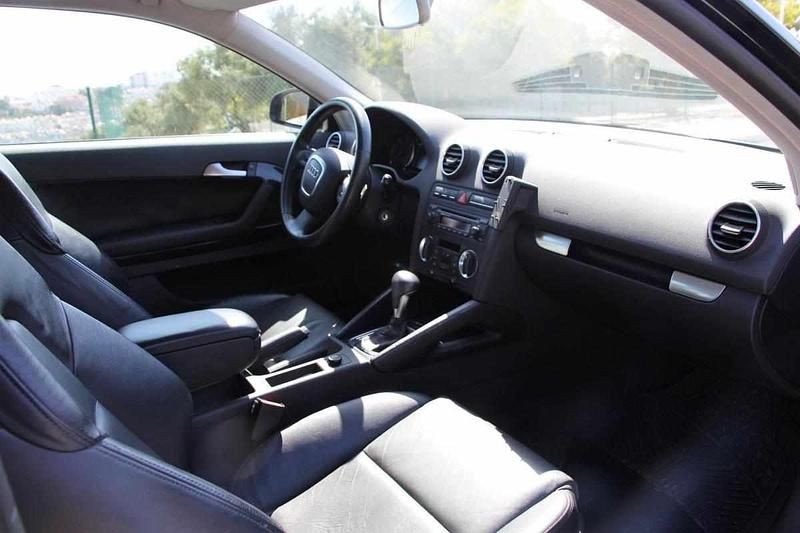 Usado Audi A3 170 HP (125 kW) 2006 Preto Citadino