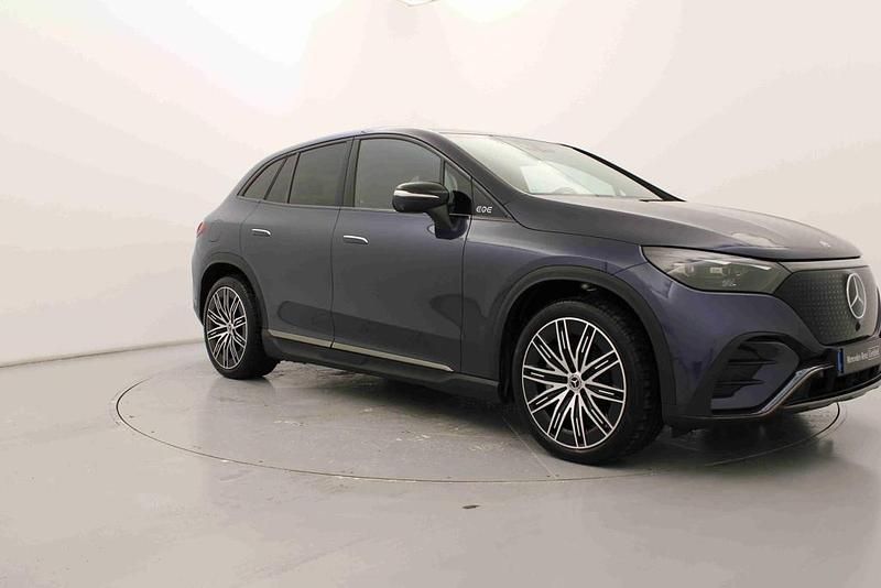 Usado Mercedes EQE350 Edition 214 kW (292 HP) 2025 Azul SUV