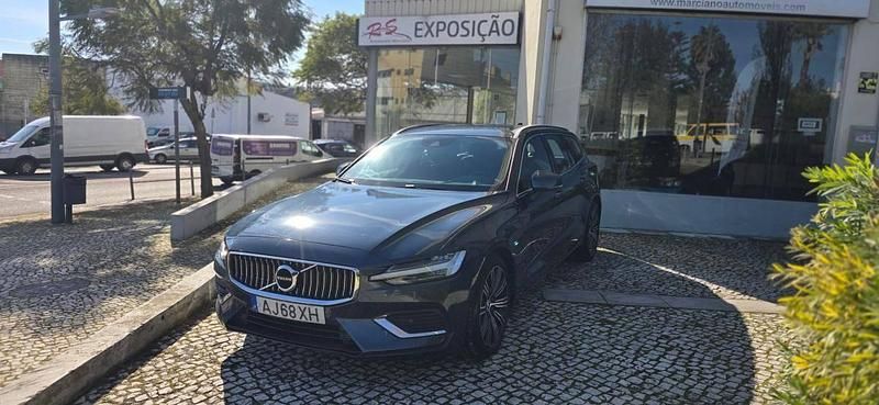 Usado Volvo V60 340 HP (250 kW) 2021 Antracite Carrinha