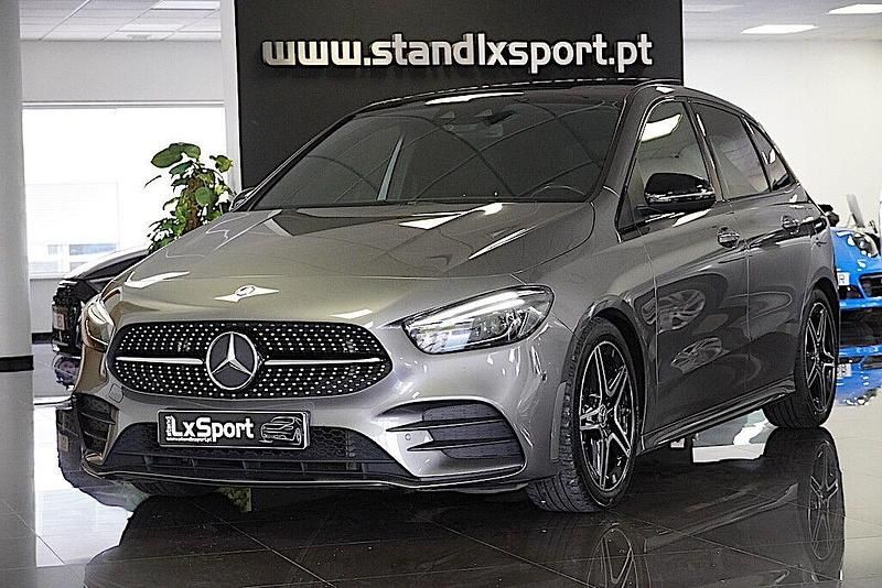 Usado Mercedes B180 AMG line 116 HP (85 kW) 2019 Cinza Monovolume