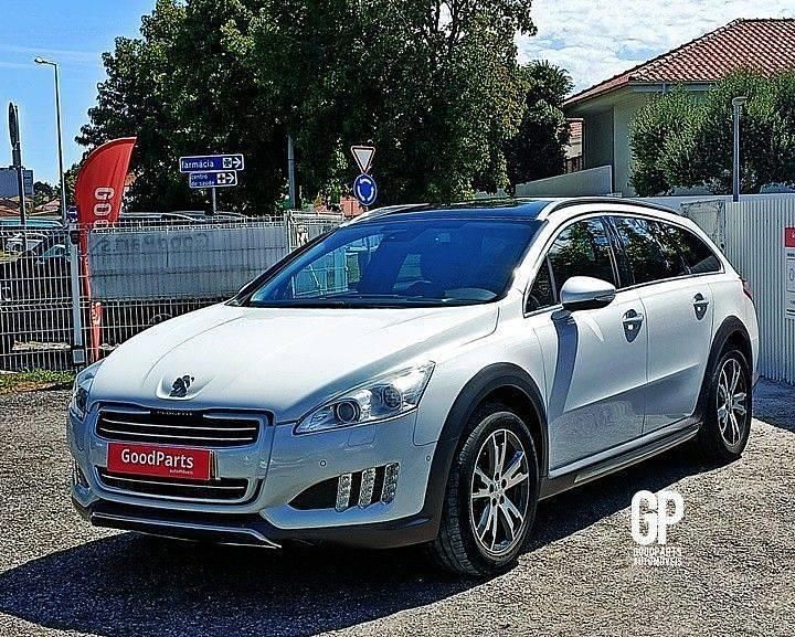 Branco Usado 2014 Peugeot 508 RXH | € 11.390 (Preço justo) - Imagem 1/4