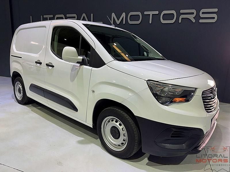 Branco Usado 2020 Opel Combo Edition+ | € 12.500 (Preço justo) - Imagem 1/3