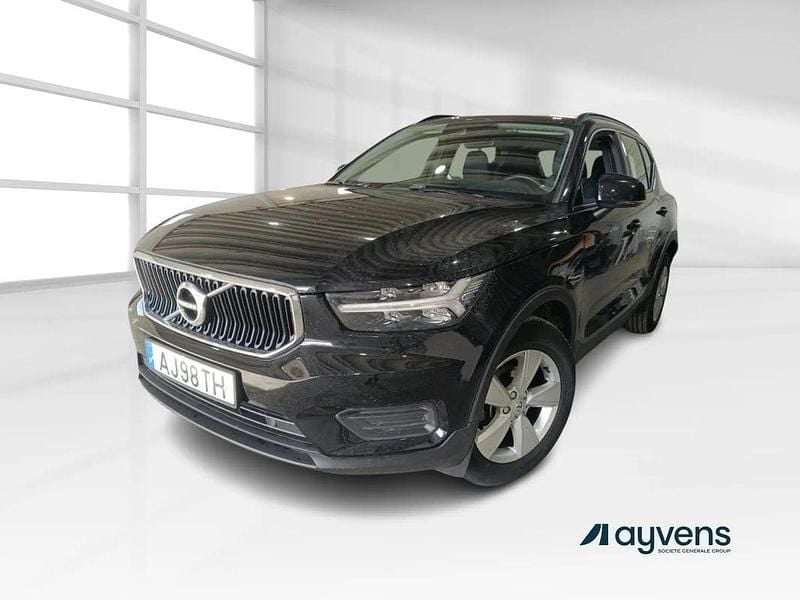 Preto Usado 2021 Volvo XC40 Momentum SUV | € 28.400 (Preço elevado) - Imagem 1/4