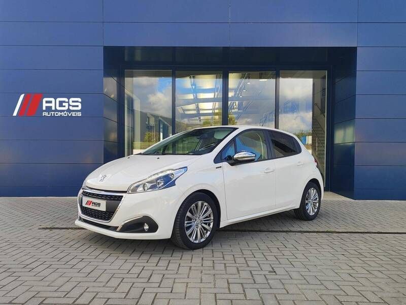 Branco Usado 2019 Peugeot 208 Citadino | € 11.800 (Preço justo) - Imagem 1/4