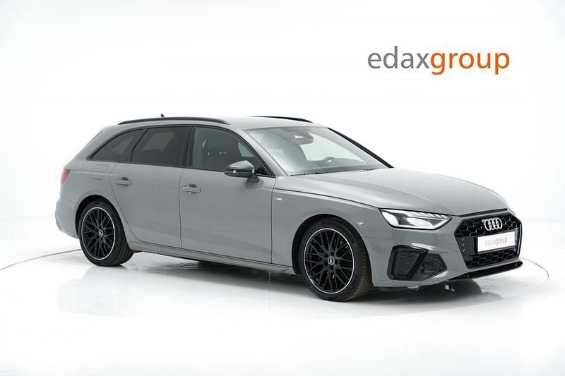 Cinza Usado 2021 Audi A4 S-Line Carrinha | € 28.990 (Caro) - Imagem 1/4