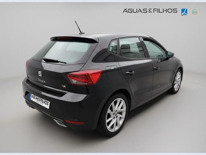 Usado Seat Ibiza FR 95 HP (69 kW) 2024 Preto