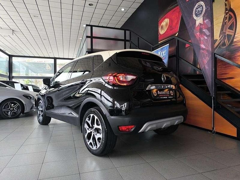 Usado Renault Captur 90 HP (66 kW) 2019 Preto SUV