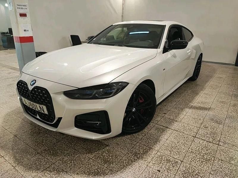 Branco Usado 2021 BMW 420 Advantage Coupé | € 38.300 (Preço elevado) - Imagem 1/4
