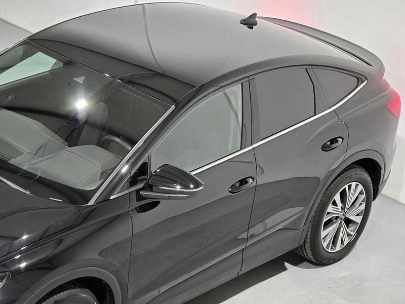 Usado Audi Q4 e-tron 125 kW (170 HP) 2022 Preto SUV