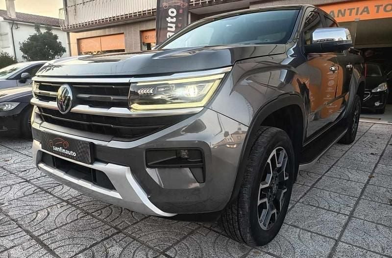 Antracite Usado 2023 VW Amarok Pickup | € 54.900 - Imagem 1/4