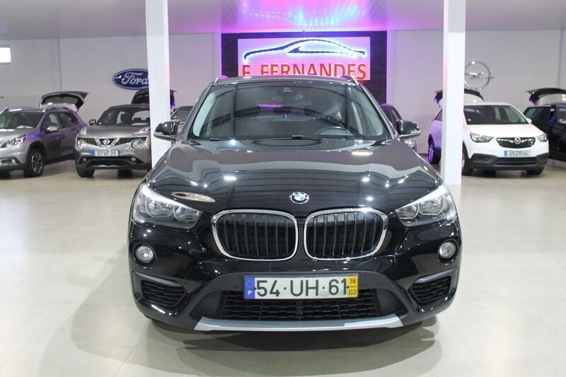 Preto Usado 2018 BMW X1 Advantage SUV | € 21.500 (Preço justo) - Imagem 1/4