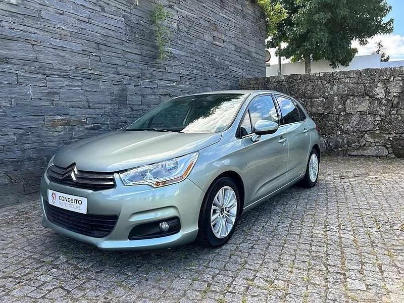 Usado Citroën C4 Exclusive 112 HP (82 kW) 2012 Cinza