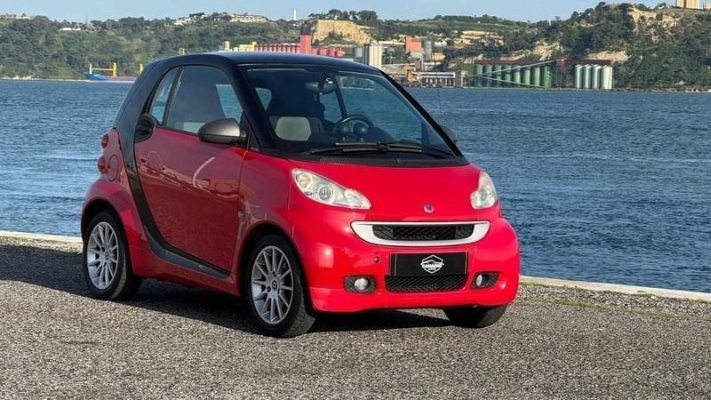 Vermelho Usado 2010 Smart ForTwo Coupé Coupé | € 5.490 (Preço justo) - Imagem 1/4