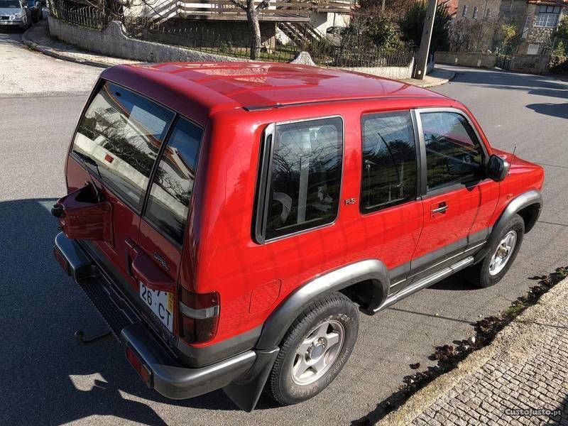 Opel monterey a
