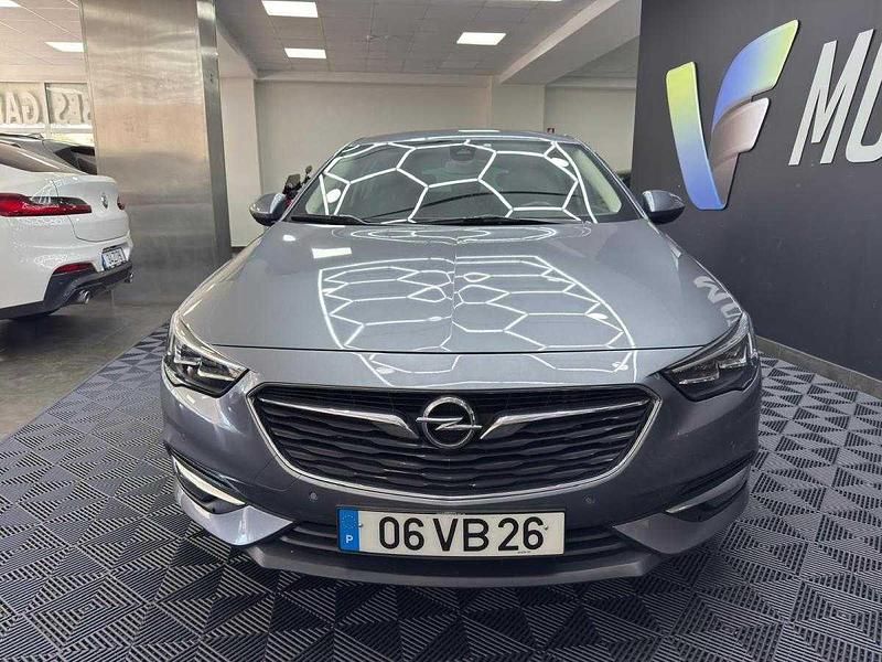 Usado Opel Insignia 136 HP (100 kW) 2018 Cinzento