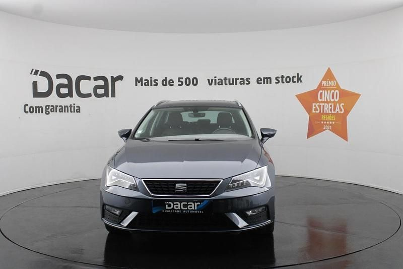 Usado Seat Leon ST 115 HP (84 kW) 2019 Cinzento Carrinha