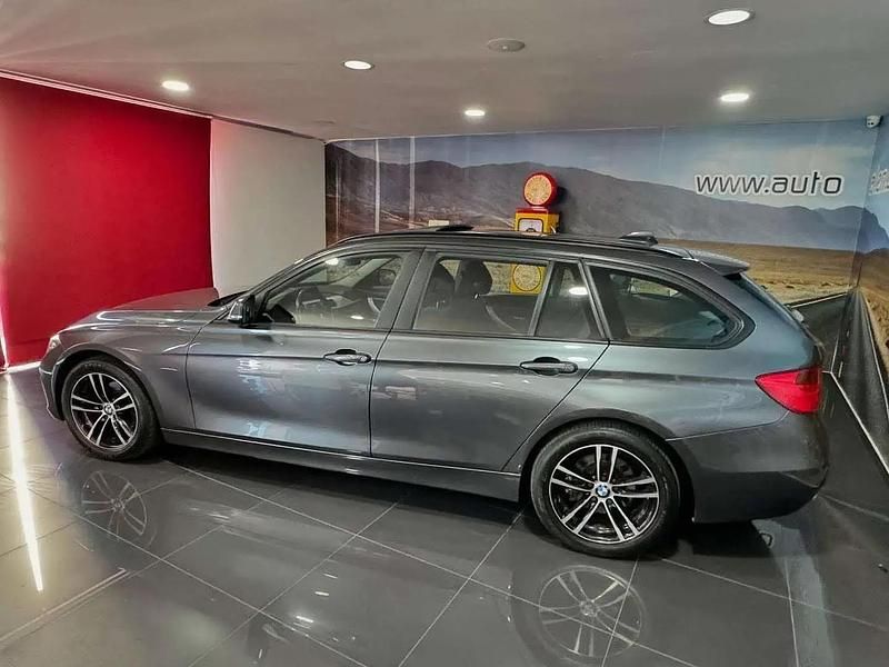 Usado BMW 318 143 HP (105 kW) 2013 Cinza Carrinha