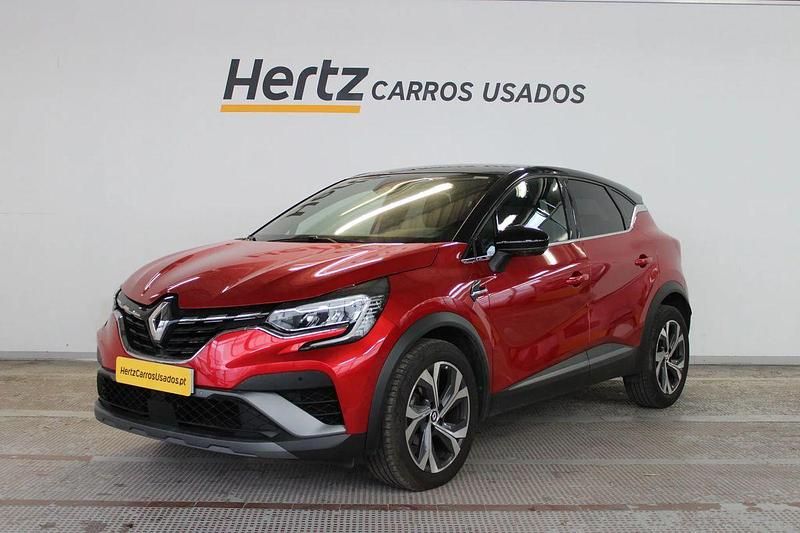 Usado Renault Captur Intens 90 HP (66 kW) 2022 Vermelho SUV