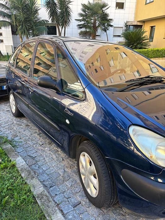Usado 2000 Citroën Xsara Picasso Monovolume | € 1.350 - Imagem 1/4