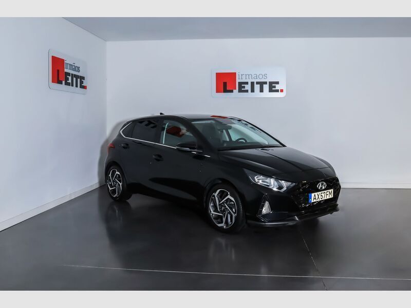 Phantom black (metalizado) Usado 2023 Hyundai i20 Style | € 19.750 (Preço elevado) - Imagem 1/4