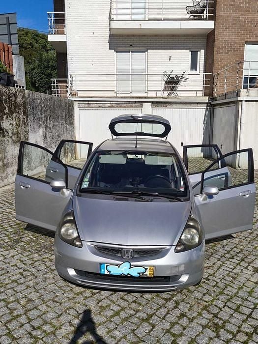 Usado 2004 Honda Jazz Citadino | € 2.700 (Bom preço) - Imagem 1/4