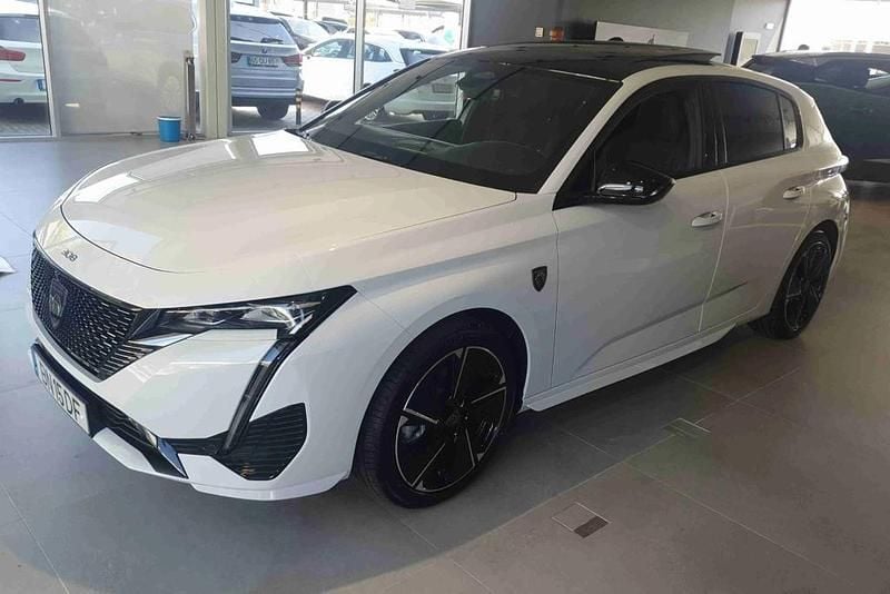 Branco Usado 2024 Peugeot e-308 GT Citadino | € 42.000 - Imagem 1/4