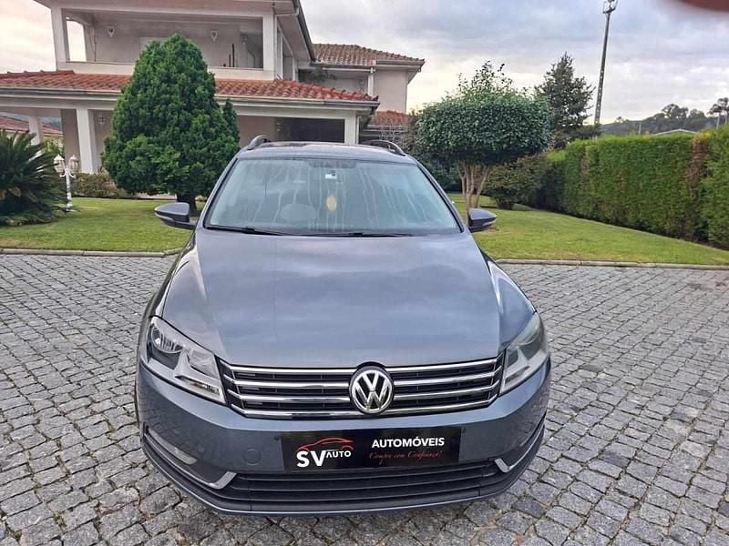 Cinza Usado 2014 VW Passat Sedan | € 6.750 (Super Preço) - Imagem 1/4