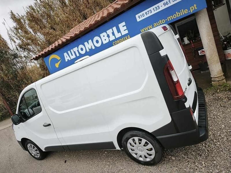 Usado Renault Trafic 95 HP (69 kW) 2019 Branco Monovolume
