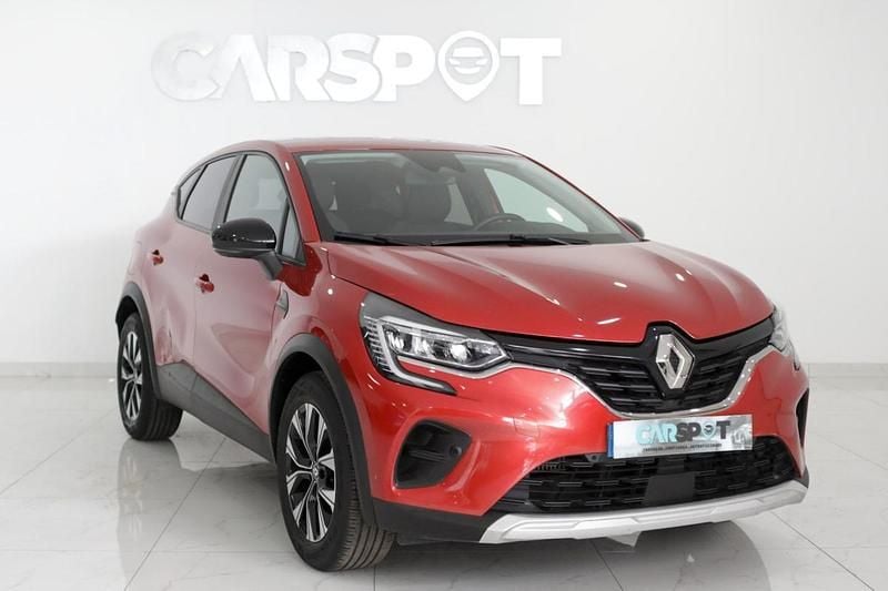 Vermelho Usado 2024 Renault Captur SUV | € 18.480 (Bom preço) - Imagem 1/4