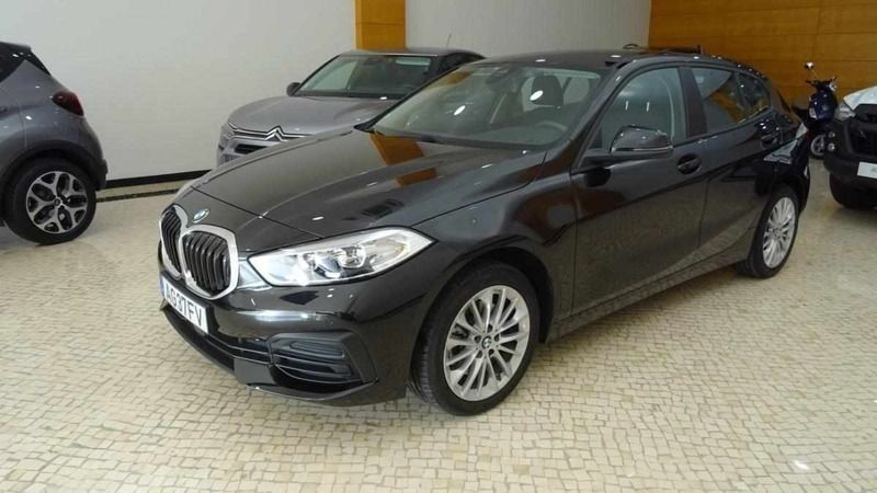 Preto Usado 2021 BMW 116 Citadino | € 31.800 (Caro) - Imagem 1/4
