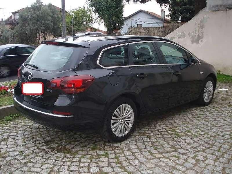 Usado Opel Astra Sport 136 HP (100 kW) 2015 Preto Carrinha