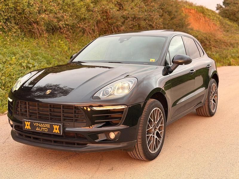 Usado Porsche Macan S 258 HP (189 kW) 2015 Preto SUV