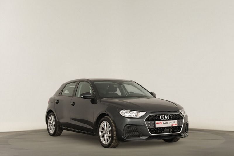 Preto Usado 2023 Audi A1 Sportback Advanced Citadino | € 21.490 (Preço justo) - Imagem 1/4