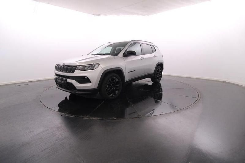 Cinzento Usado 2022 Jeep Compass SUV | € 28.850 (Preço elevado) - Imagem 1/4