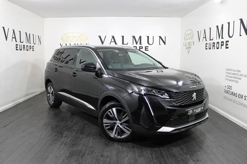 Usado Peugeot 5008 Allure 130 HP (95 kW) 2021 Preto Monovolume