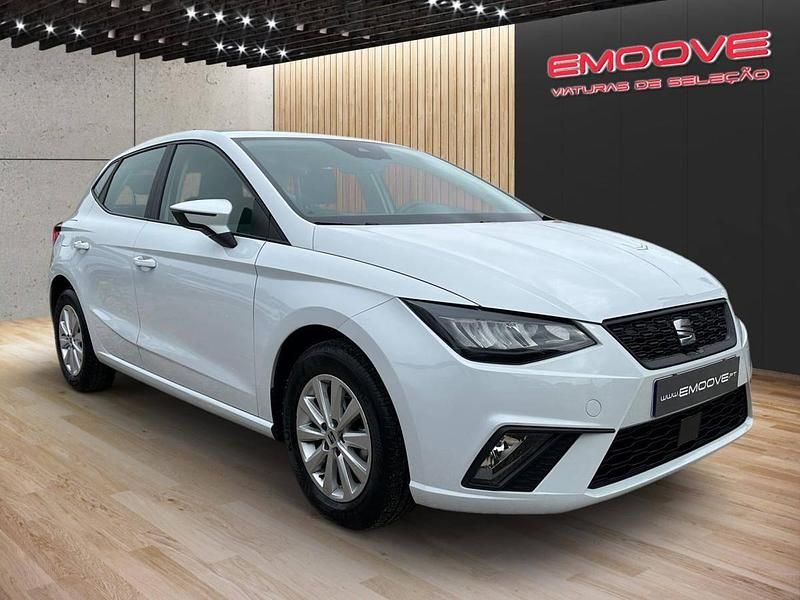 Usado Seat Ibiza Style 95 HP (69 kW) 2024 Branco