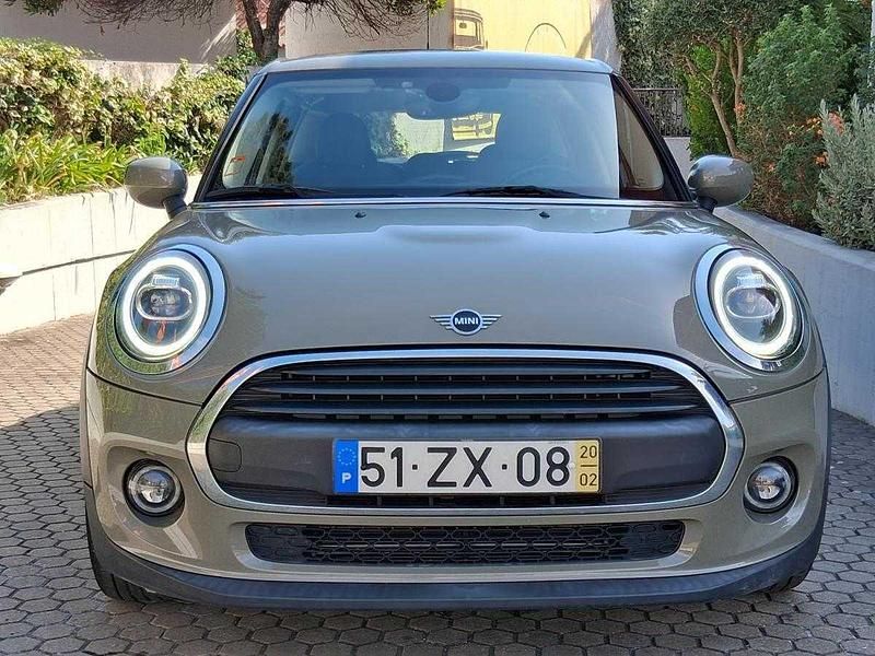 Usado Mini ONE 102 HP (75 kW) 2020 Cinza Citadino