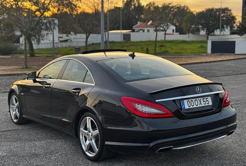 Usado Mercedes CLS250 AMG 204 HP (150 kW) 2012 Sedan