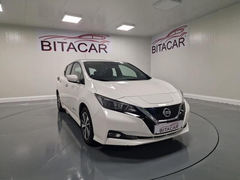 Branco Usado 2020 Nissan Leaf Acenta Citadino | € 17.550 (Preço justo) - Imagem 1/4