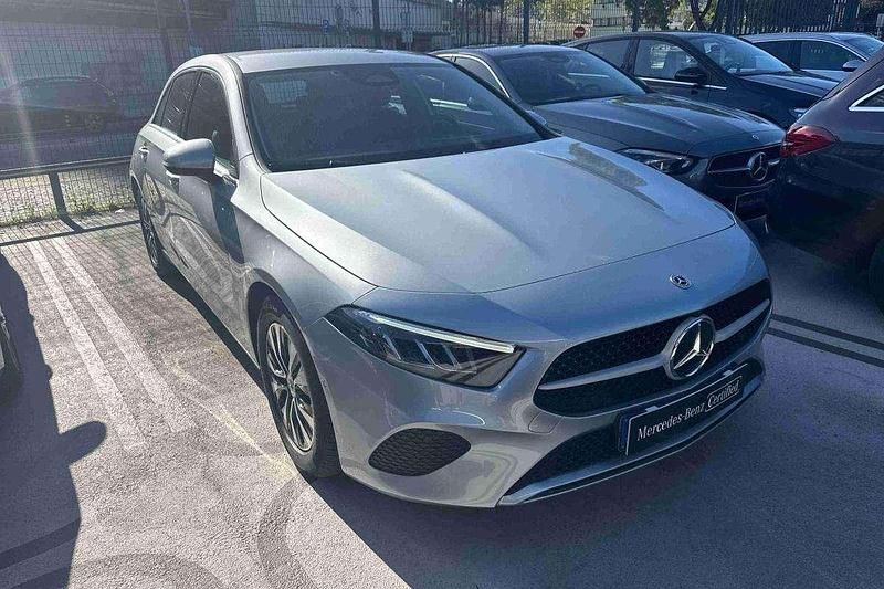 Usado Mercedes 200 163 HP (119 kW) 2024 Outra