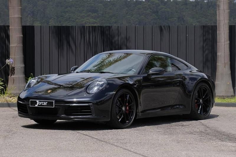 Preto Usado 2020 Porsche 911 | € 135.000 - Imagem 1/4