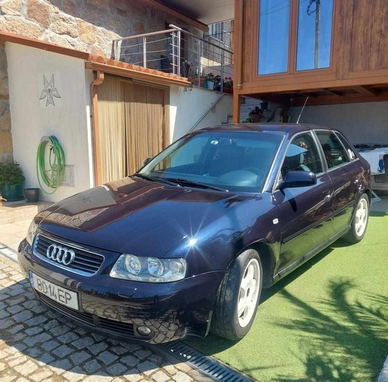 Azul Usado 2003 Audi A3 Citadino | € 6.500 (Preço justo) - Imagem 1/4